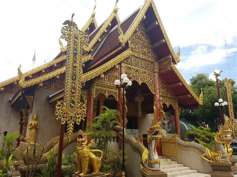  Wat Klang Wiang! Descubra o Santuário Secreto no Coração de Chiang Rai